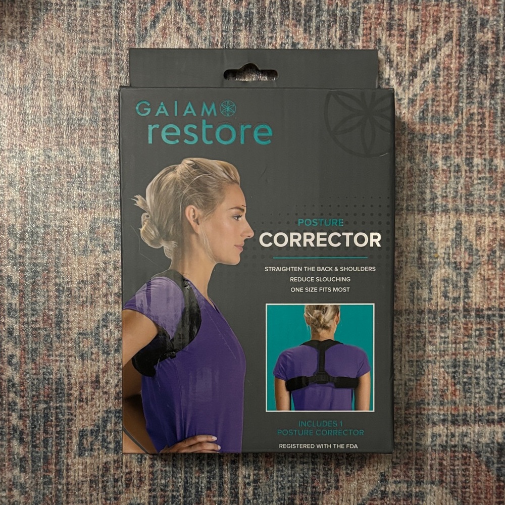 GAIAM Restore Black Posture Corrector
